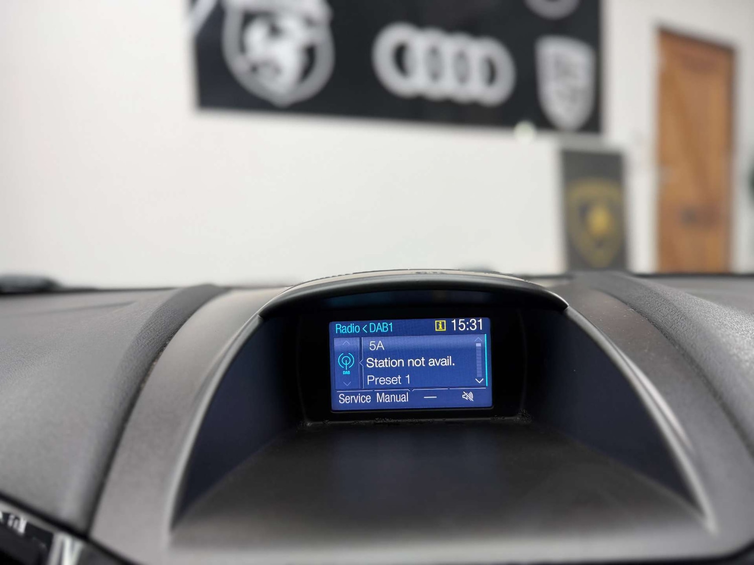 Used Ford Fiesta 2015 for sale - 77897920: Photo 26