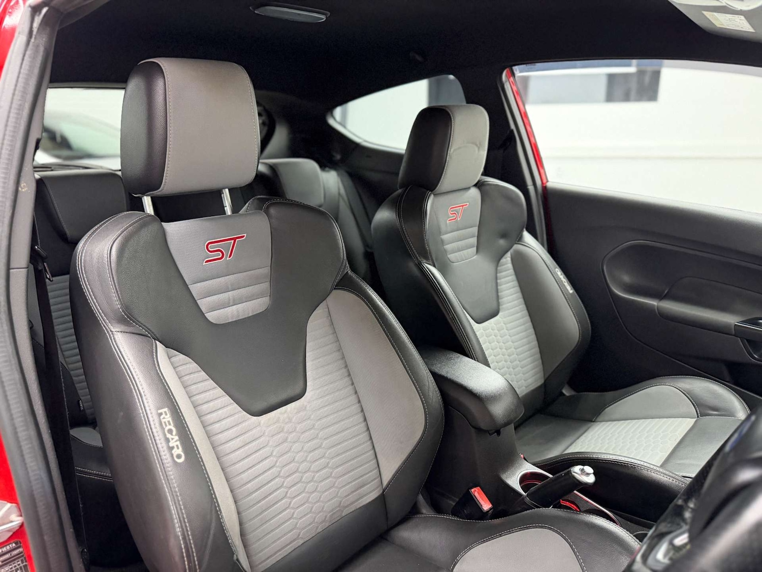 Used Ford Fiesta 2015 for sale - 78080656: Photo 16