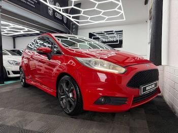 Used Ford Fiesta 2015 for sale - 78080656: Photo