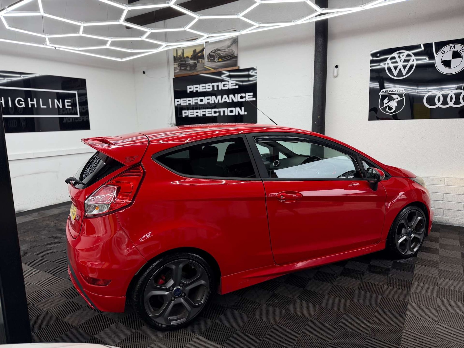 Used Ford Fiesta 2015 for sale - 78080656: Photo 7