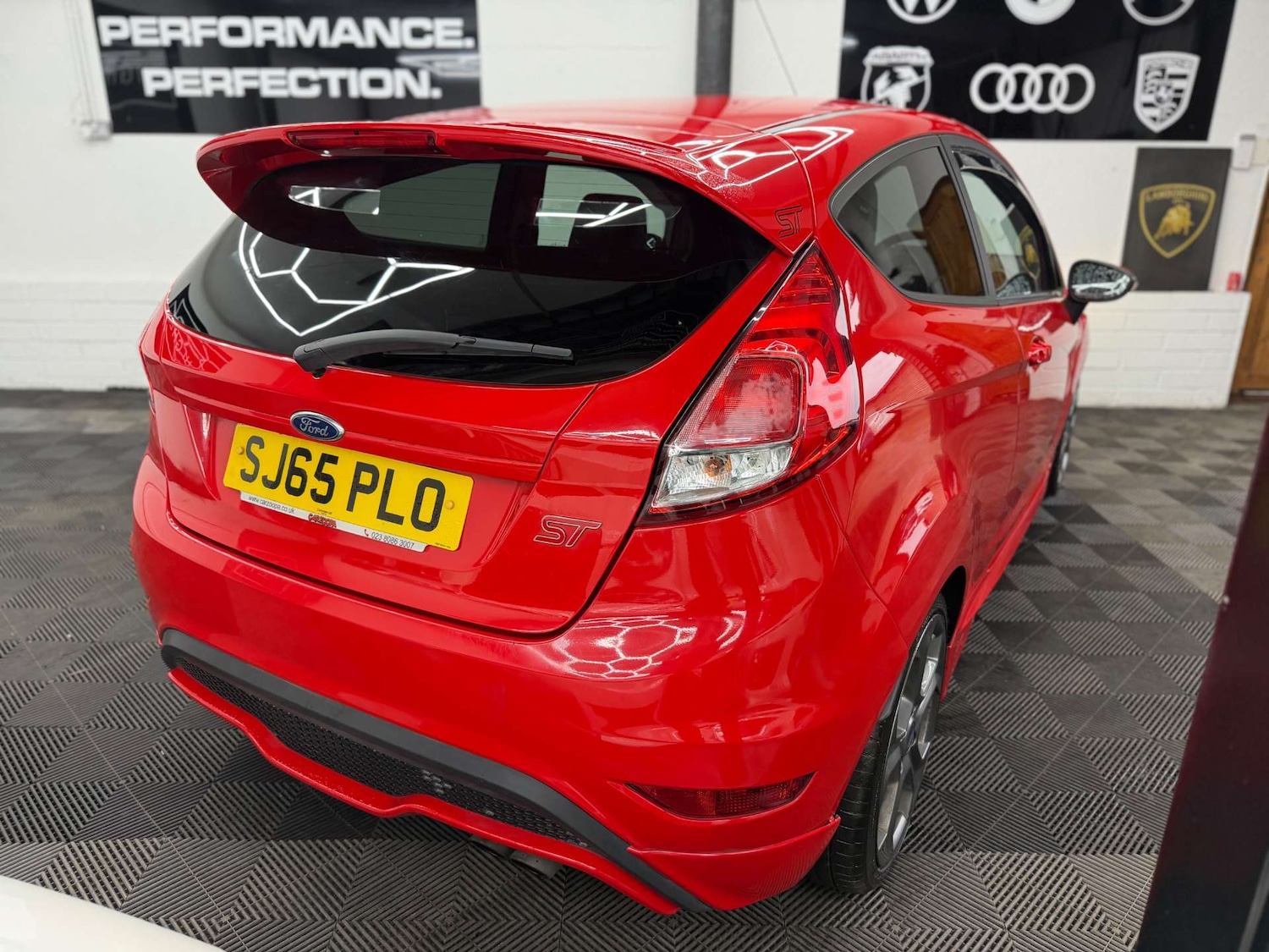 Used Ford Fiesta 2015 for sale - 78080656: Photo 8