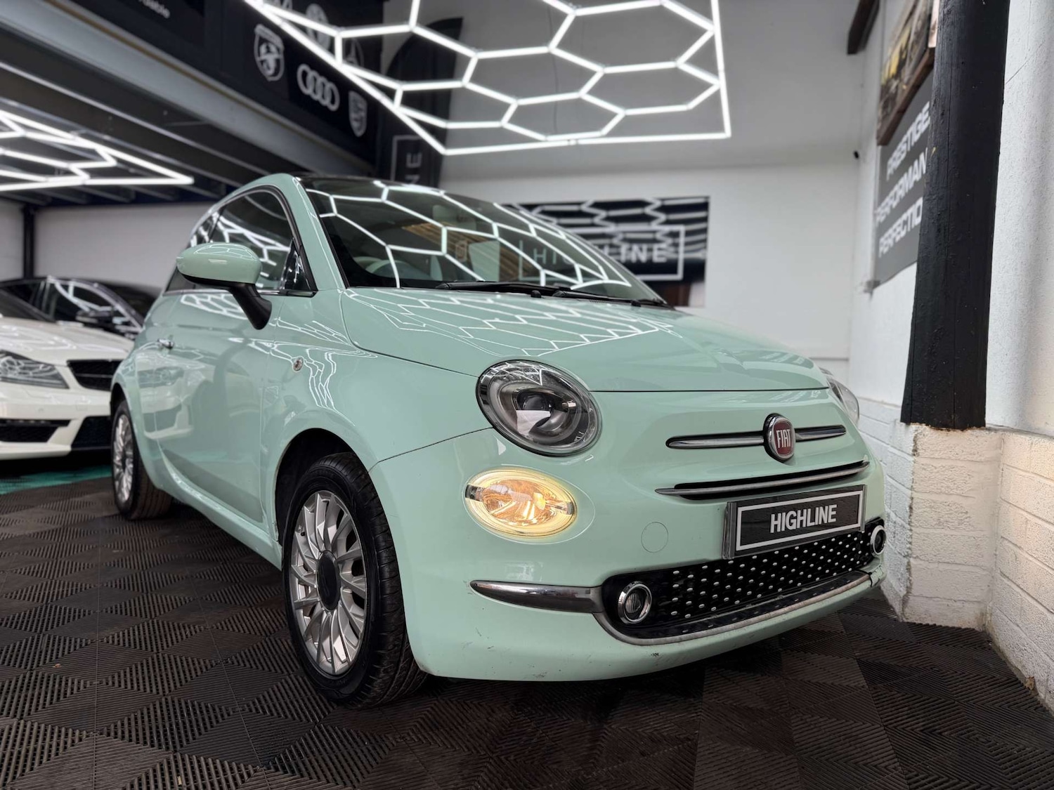 Used Fiat 500 2017 for sale - 78030932: Photo 2