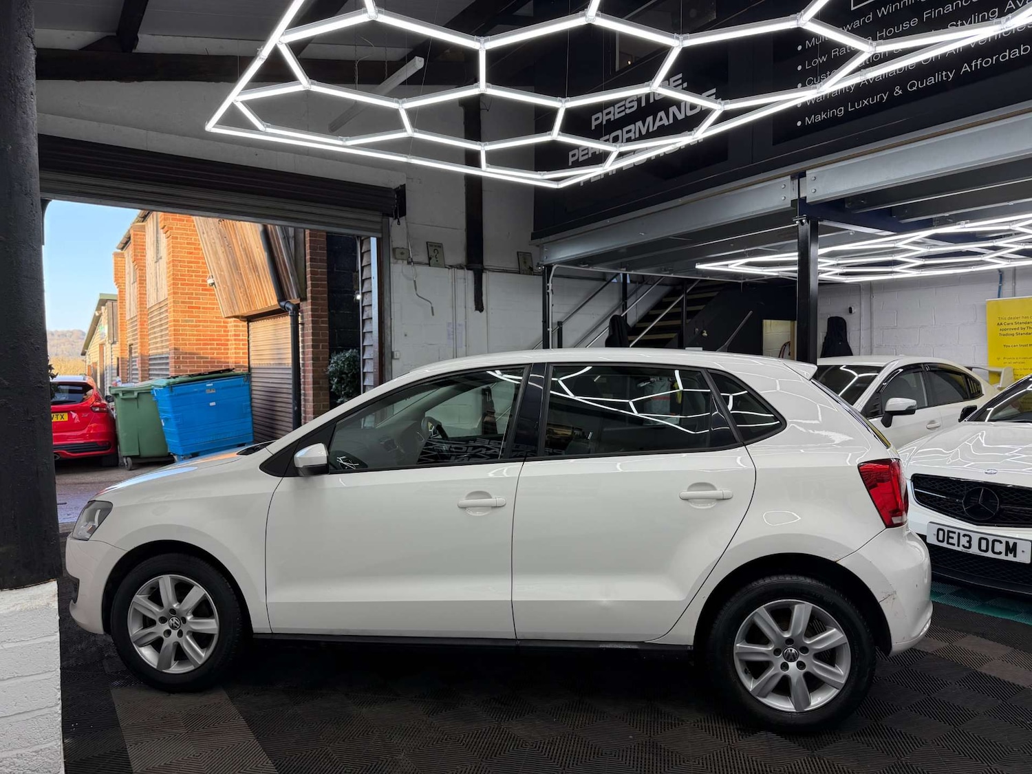 Used Volkswagen Polo 2010 for sale - 77926991: Photo 11