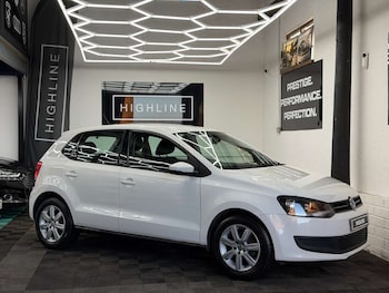 Used Volkswagen Polo 2010 for sale - 77926991: Photo