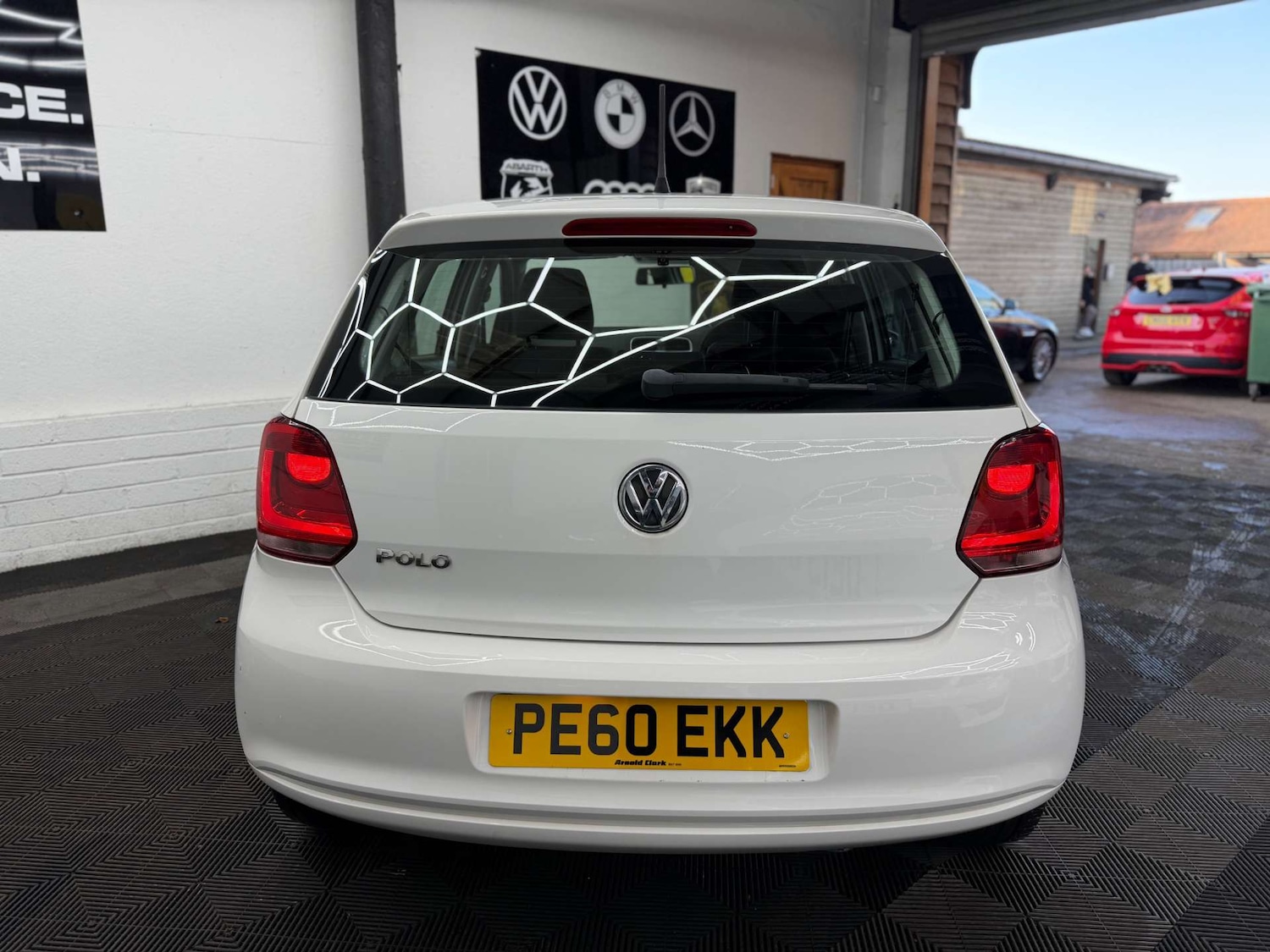 Used Volkswagen Polo 2010 for sale - 77926991: Photo 8