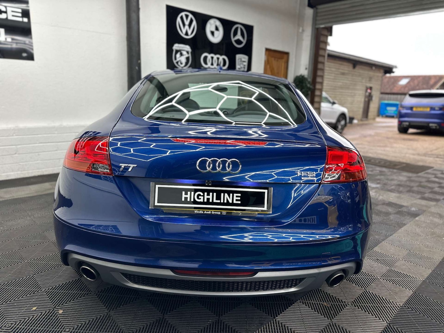 Used Audi TT 2011 for sale - 76949873: Photo 13