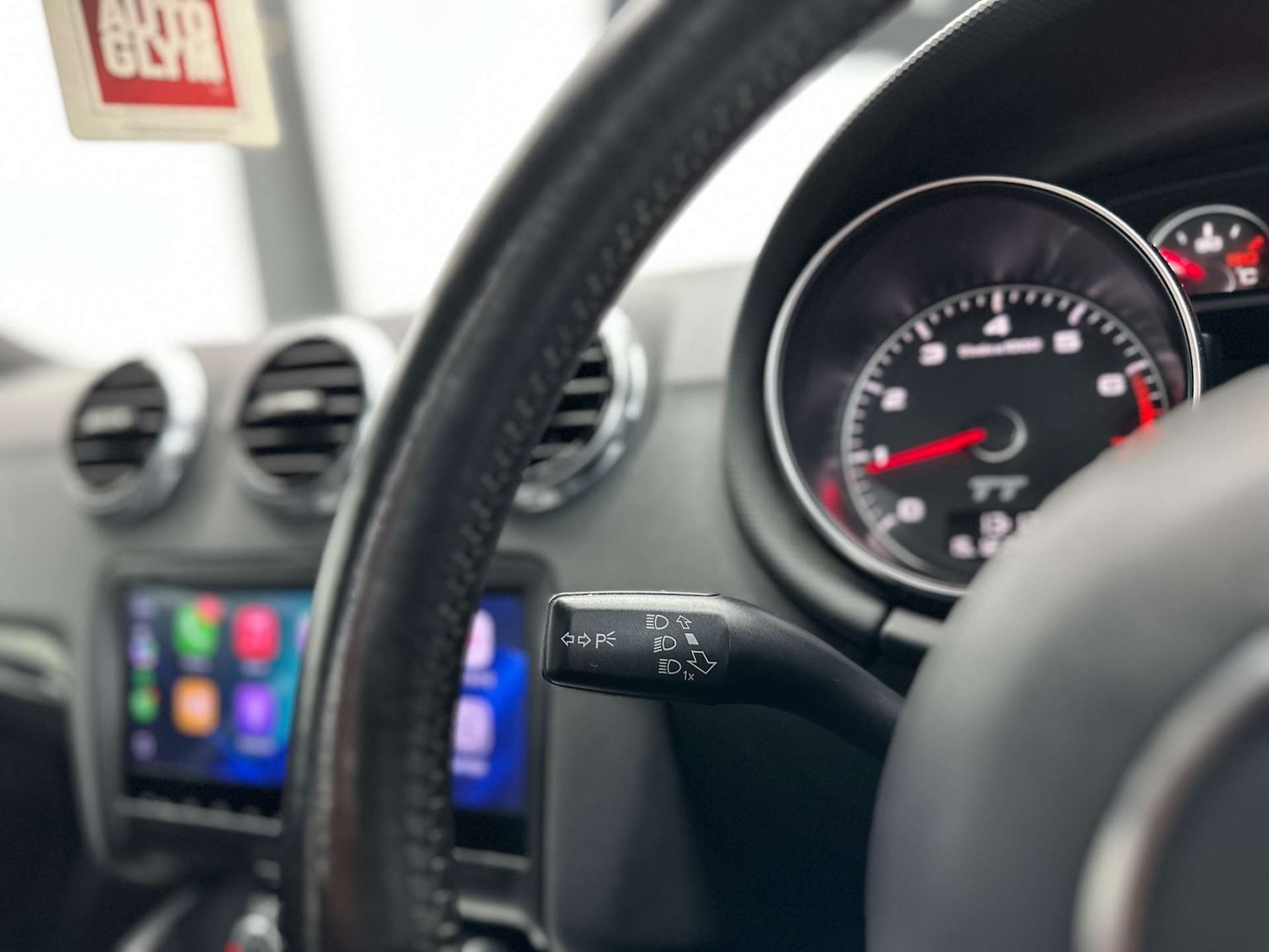 Used Audi TT 2011 for sale - 76949873: Photo 21