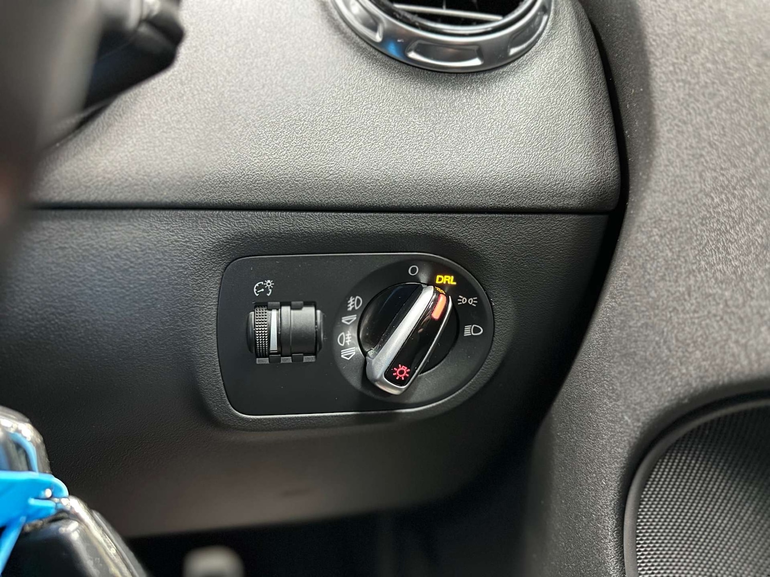 Used Audi TT 2011 for sale - 76949873: Photo 23