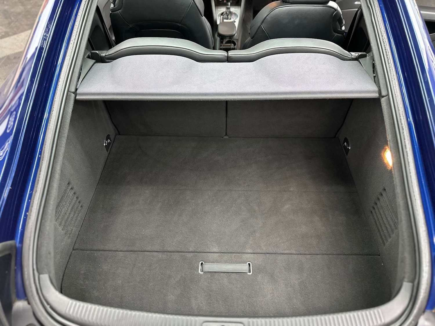 Used Audi TT 2011 for sale - 76949873: Photo 36