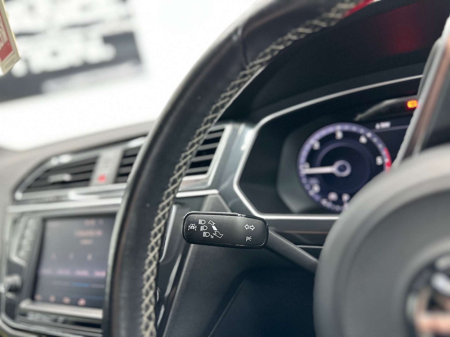 Used Volkswagen Tiguan 2016 for sale - 76977395: Photo 23