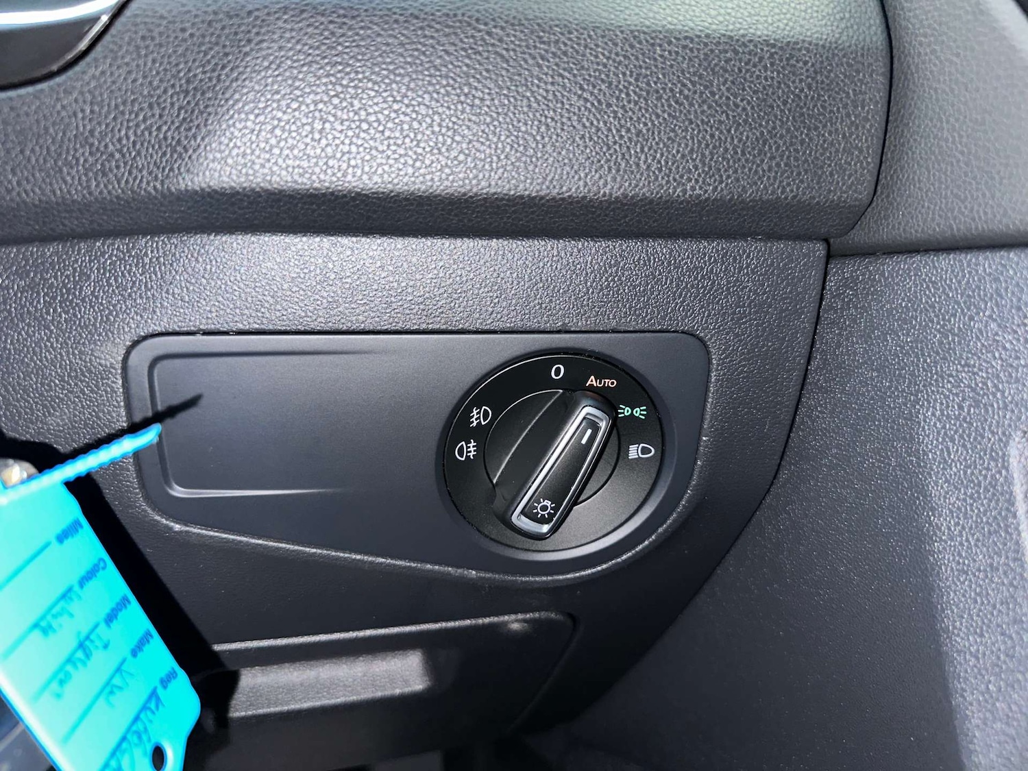 Used Volkswagen Tiguan 2016 for sale - 76977395: Photo 25