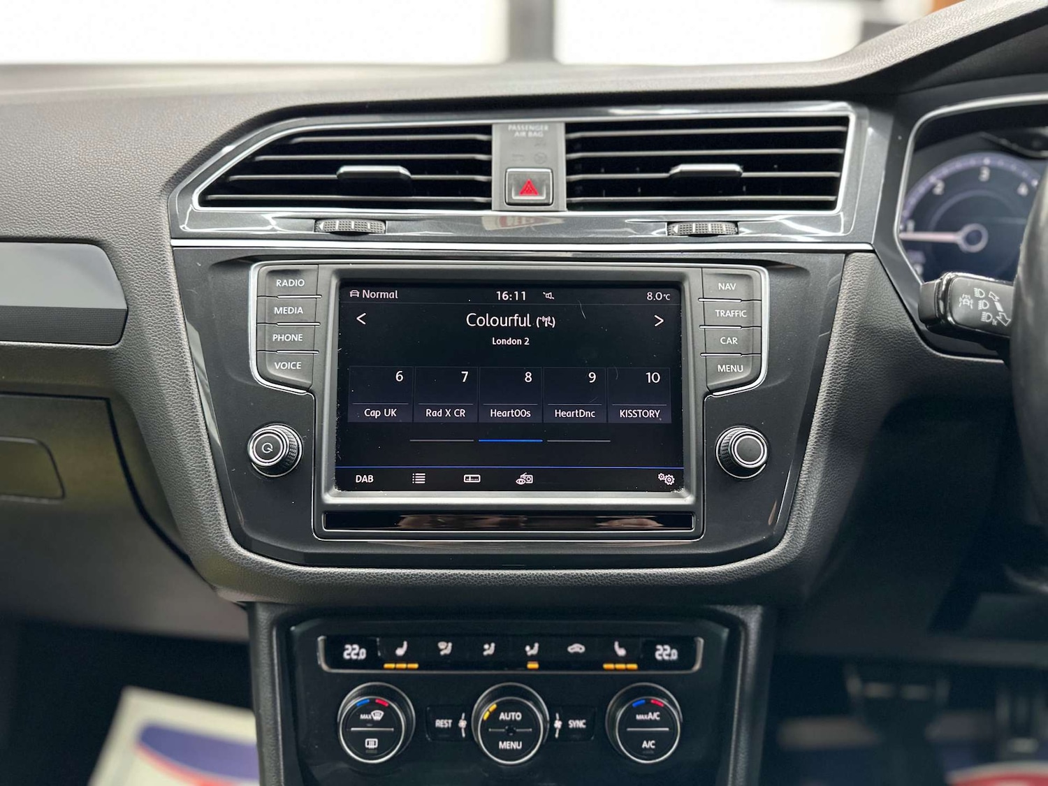 Used Volkswagen Tiguan 2016 for sale - 76977395: Photo 27