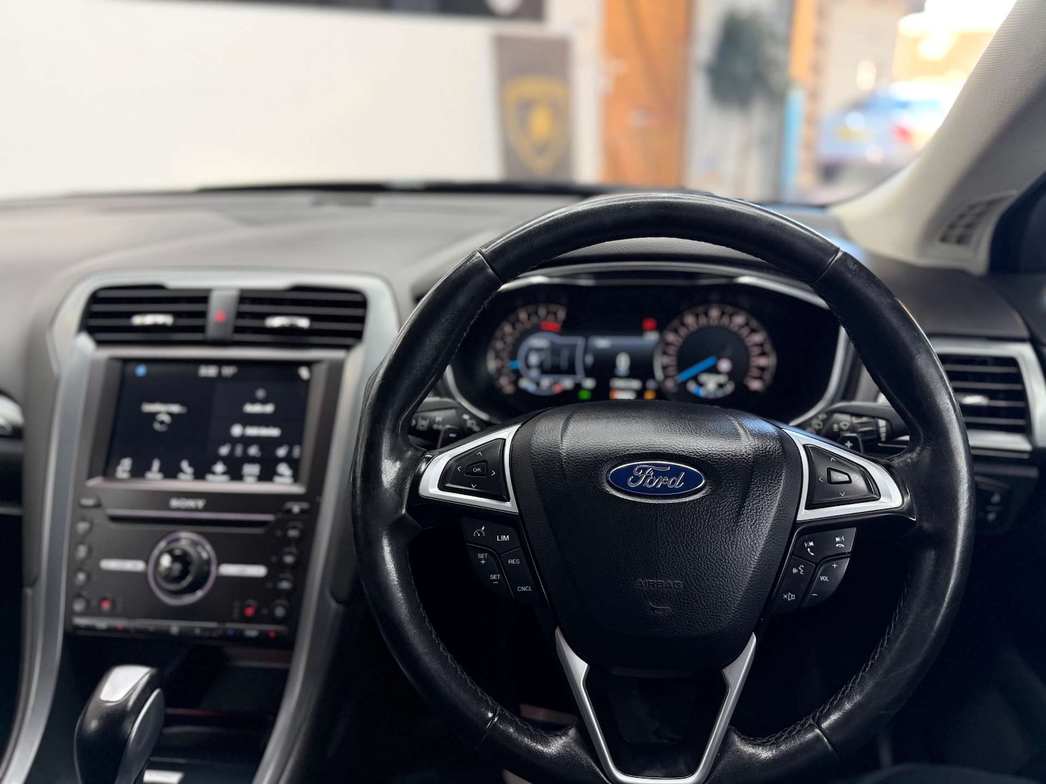 Used Ford Mondeo 2018 for sale - 77931928: Photo 17