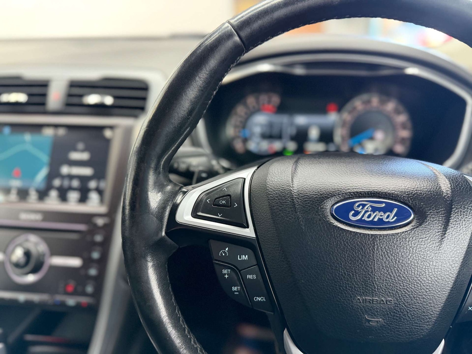 Used Ford Mondeo 2018 for sale - 77931928: Photo 19