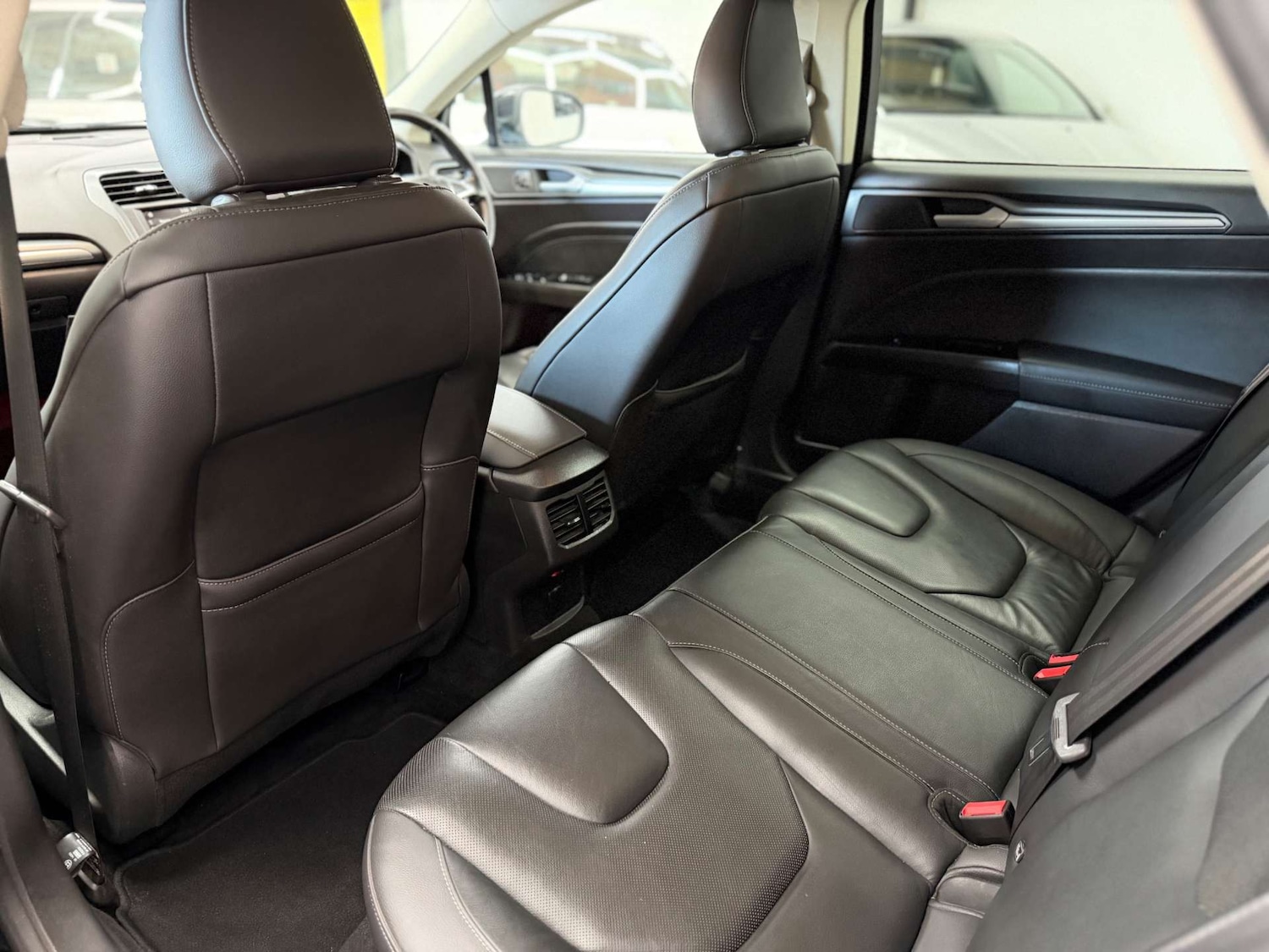 Used Ford Mondeo 2018 for sale - 77931928: Photo 43