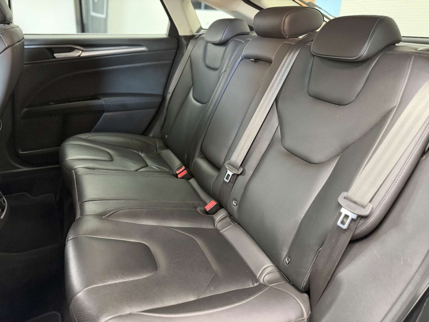 Used Ford Mondeo 2018 for sale - 77931928: Photo 44