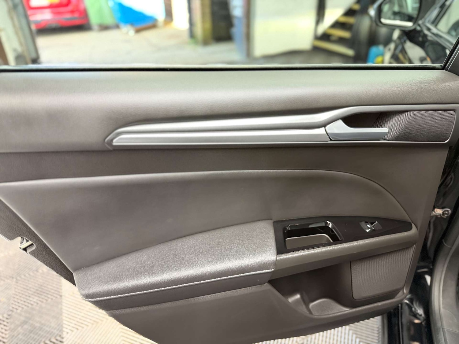 Used Ford Mondeo 2018 for sale - 77931928: Photo 45