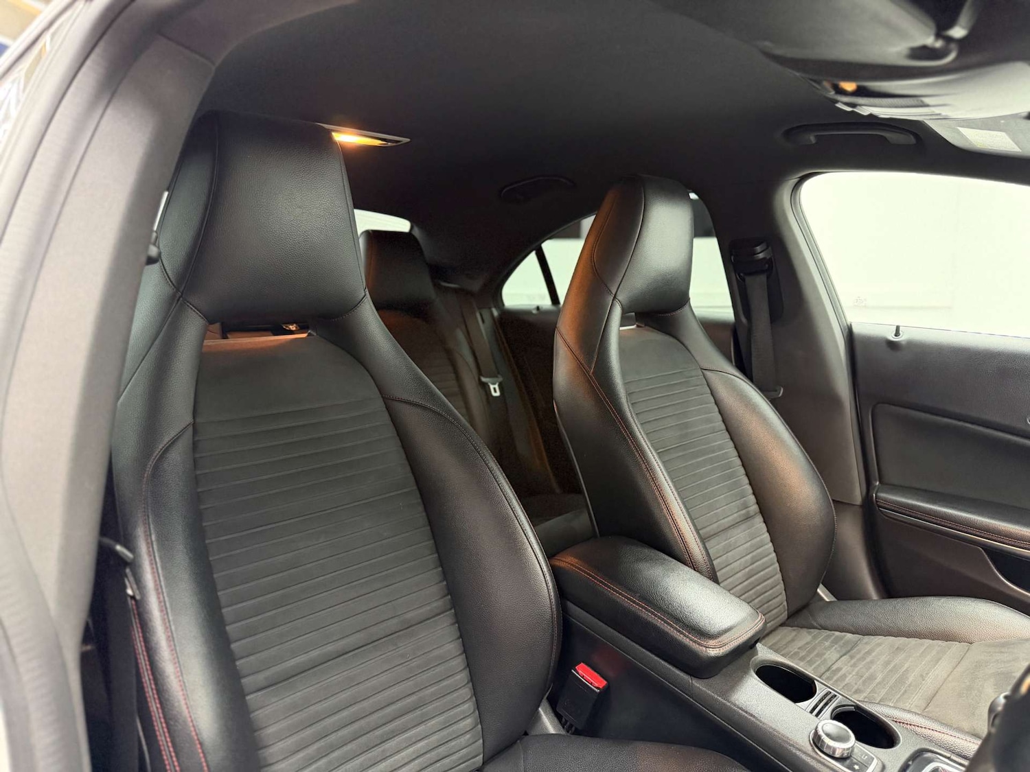 Used Mercedes-Benz CLA 2015 for sale - 77864565: Photo 17