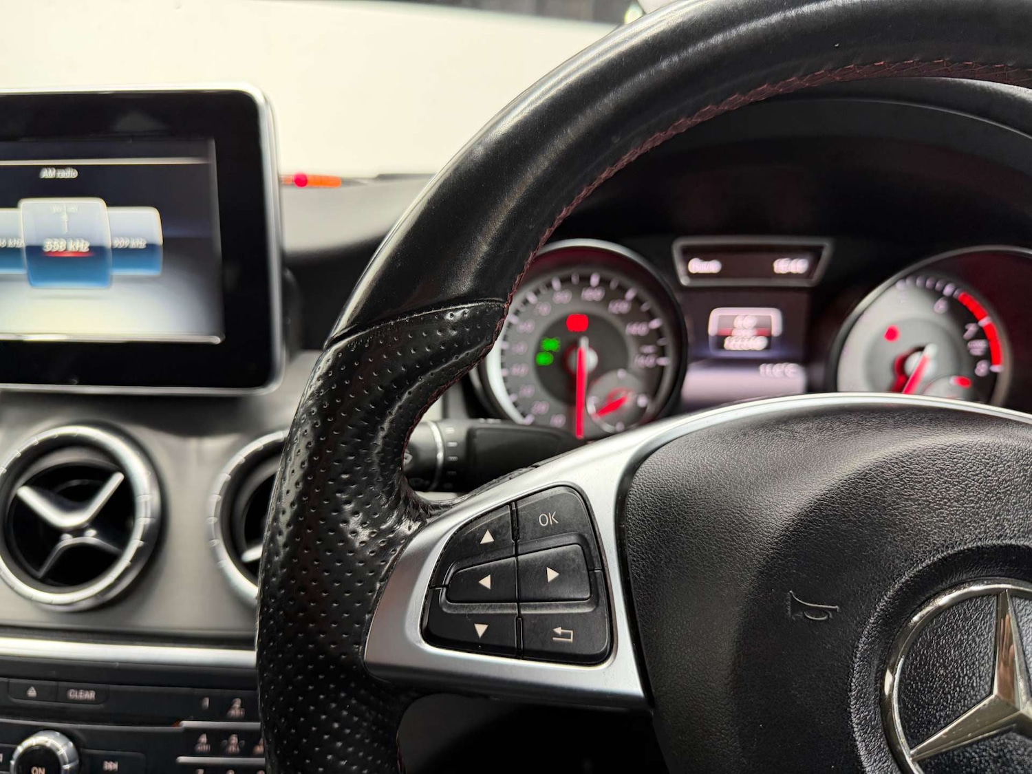 Used Mercedes-Benz CLA 2015 for sale - 77864565: Photo 20