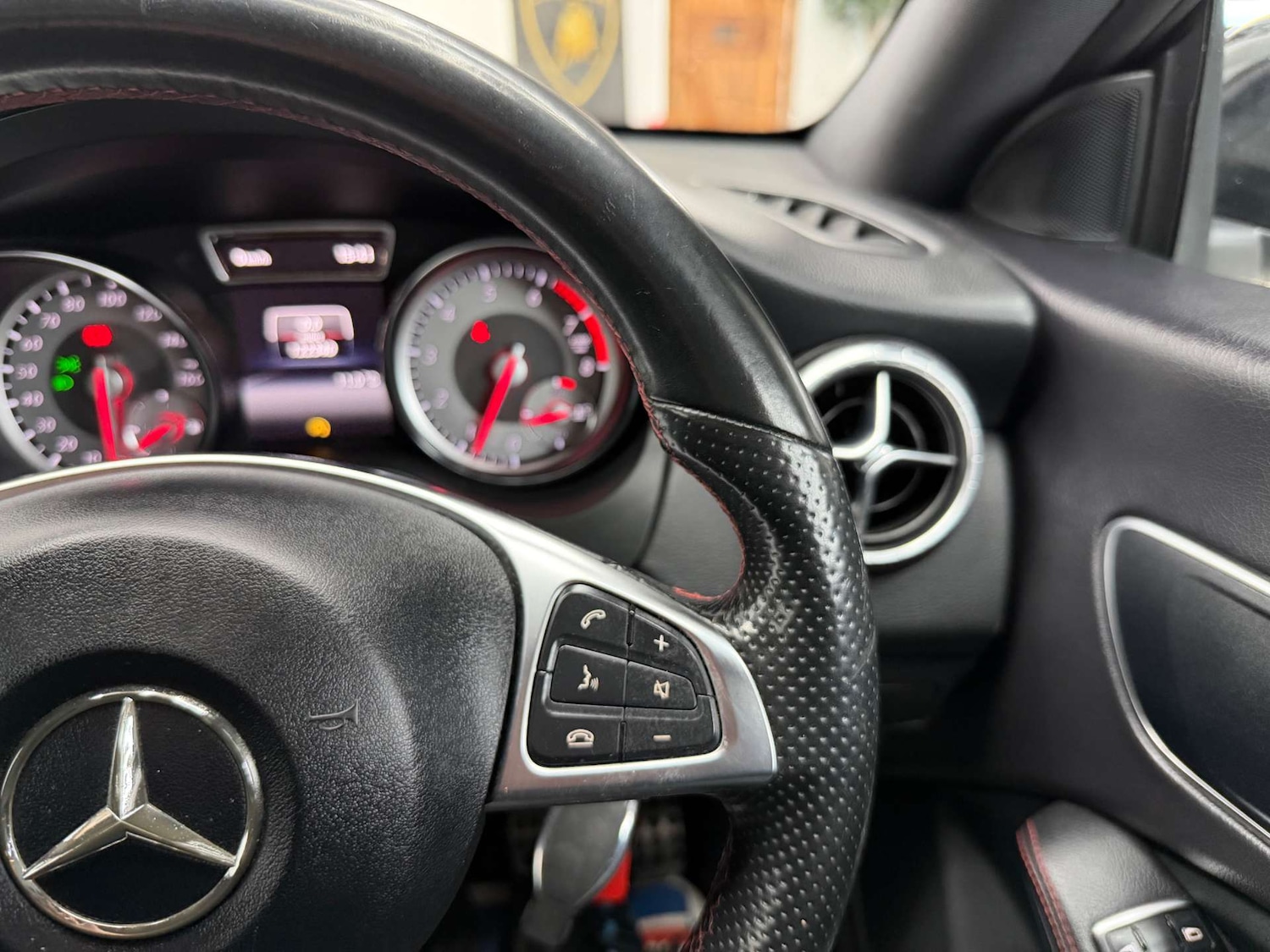 Used Mercedes-Benz CLA 2015 for sale - 77864565: Photo 21