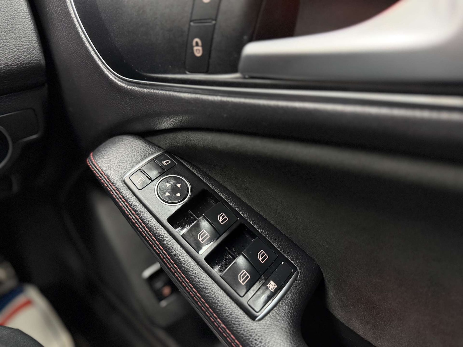 Used Mercedes-Benz CLA 2015 for sale - 77864565: Photo 23