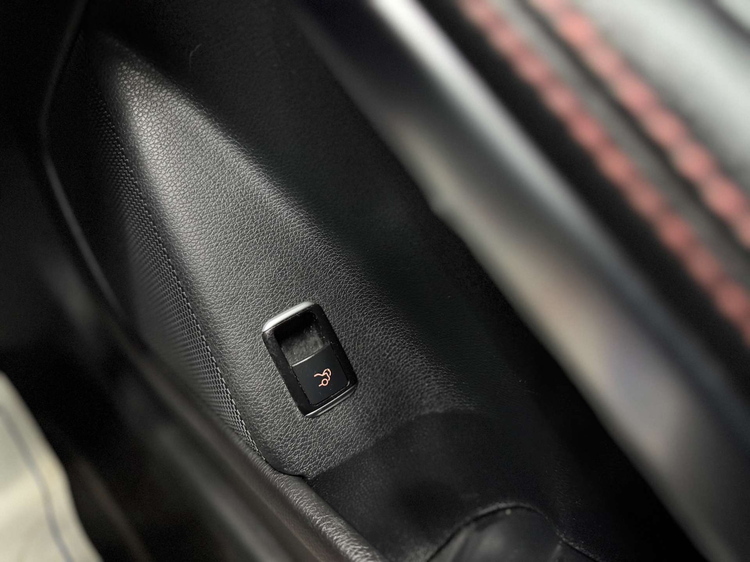 Used Mercedes-Benz CLA 2015 for sale - 77864565: Photo 24