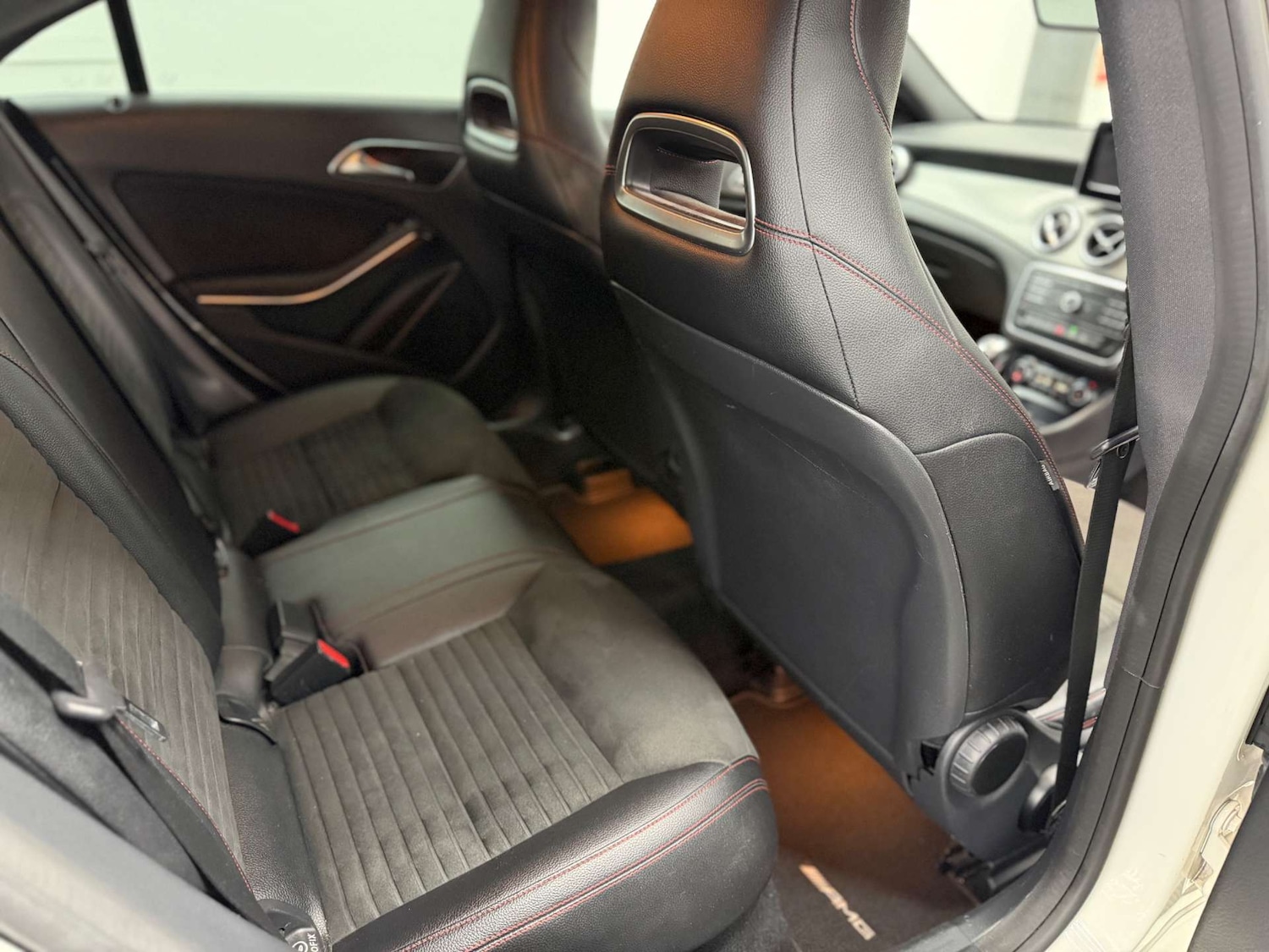 Used Mercedes-Benz CLA 2015 for sale - 77864565: Photo 35