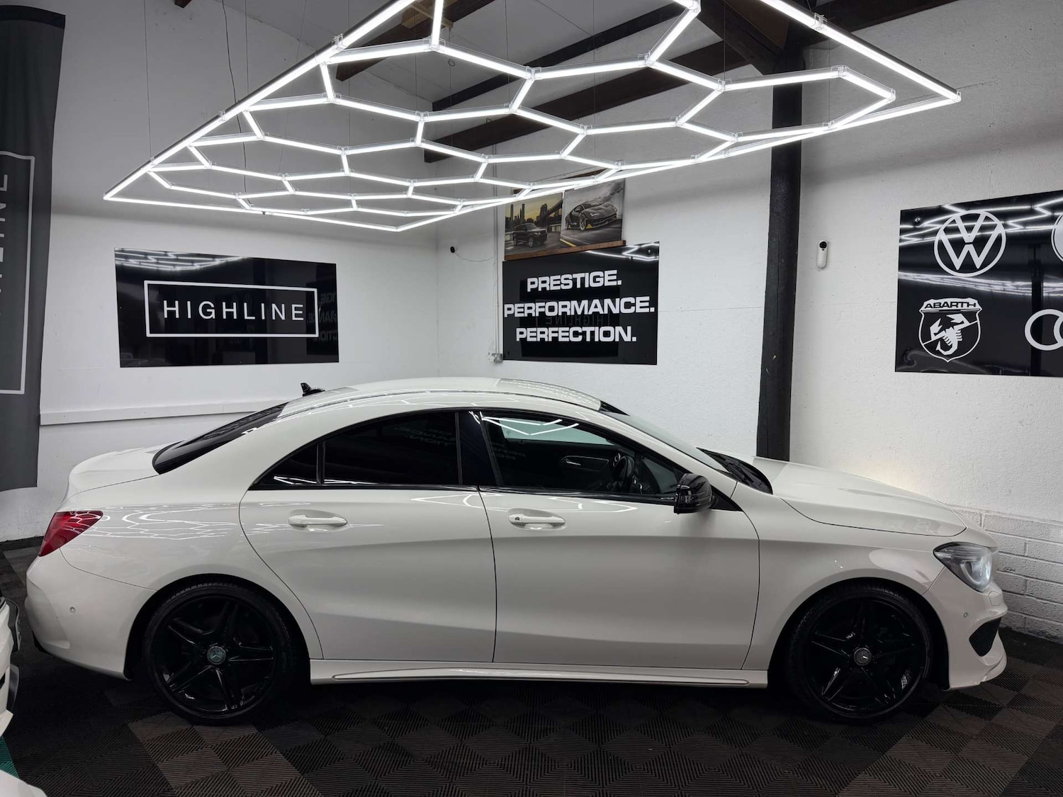 Used Mercedes-Benz CLA 2015 for sale - 77864565: Photo 6