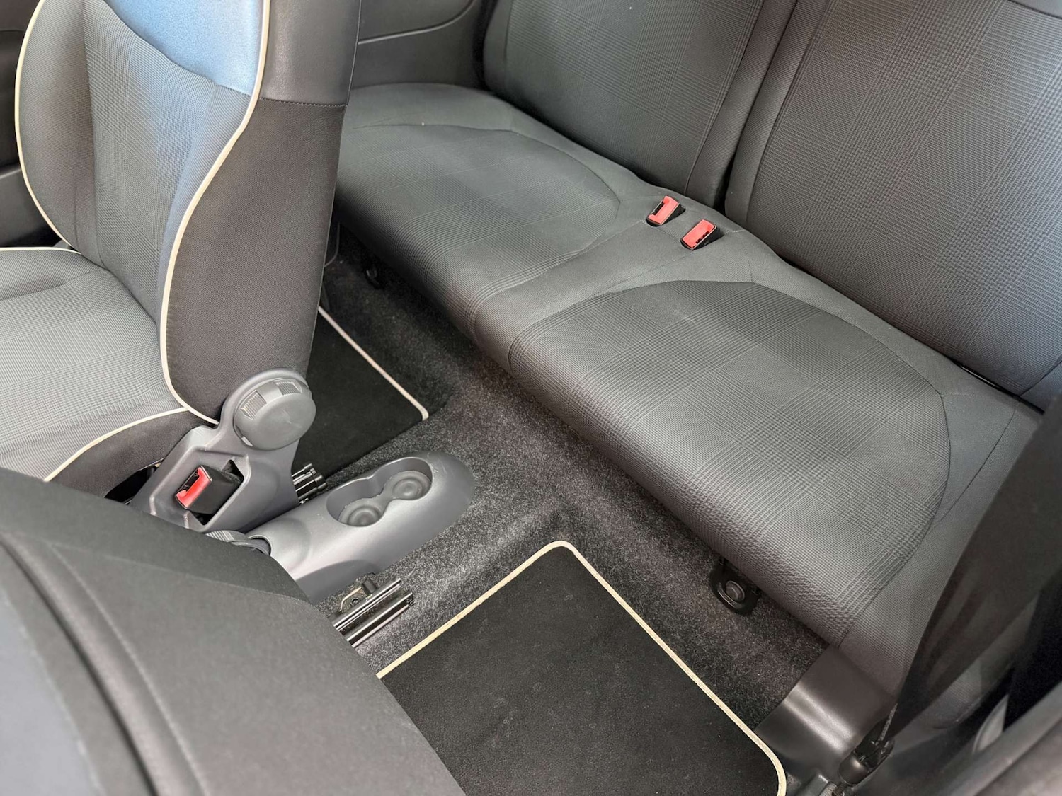 Used Fiat 500 2015 for sale - 77785314: Photo 27