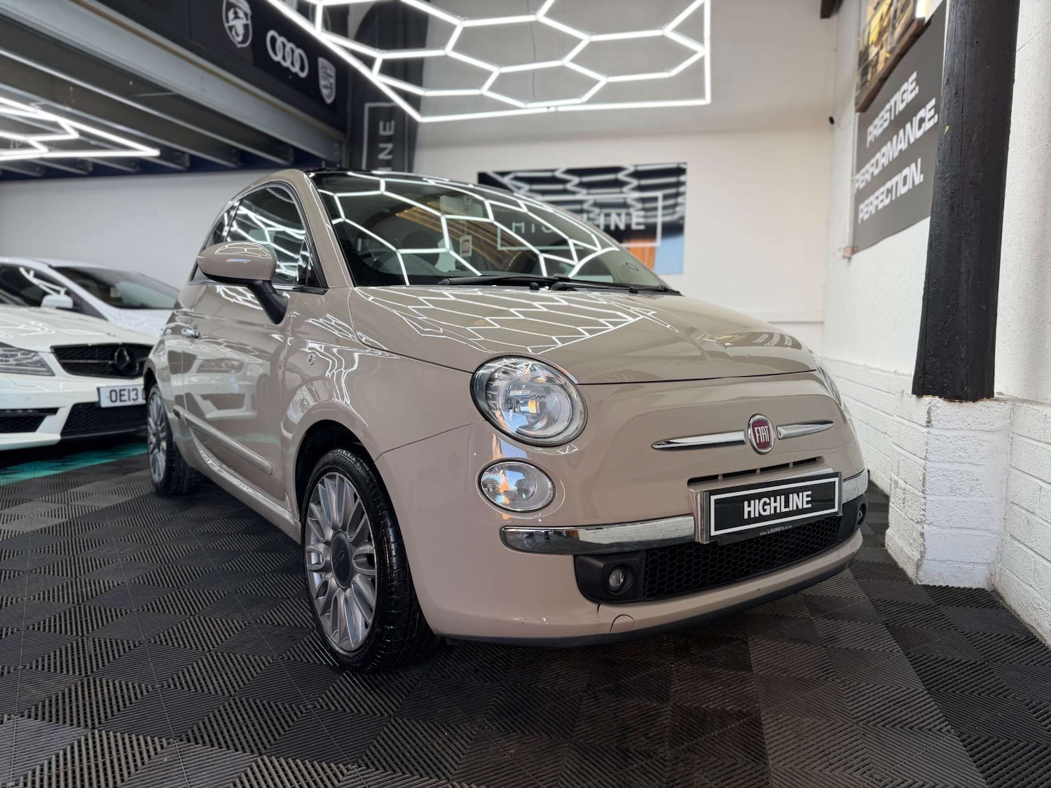 Used Fiat 500 2015 for sale - 77785314: Photo 3