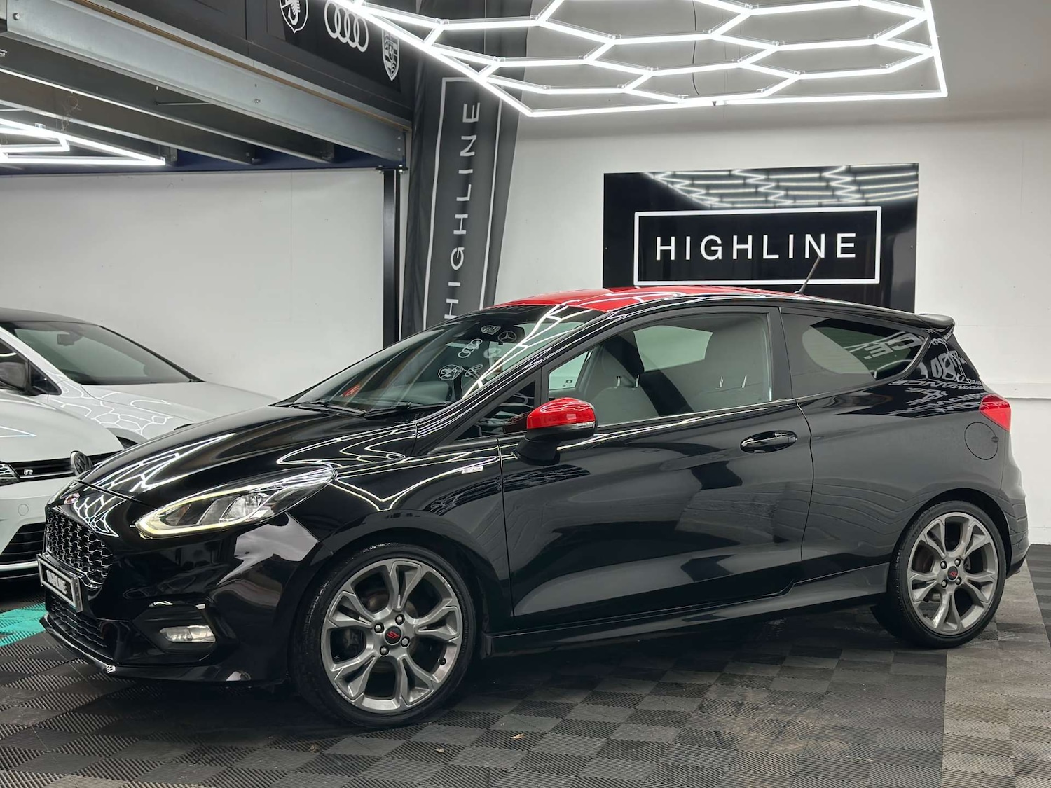 Used Ford Fiesta 2017 for sale - 76663140: Photo 11