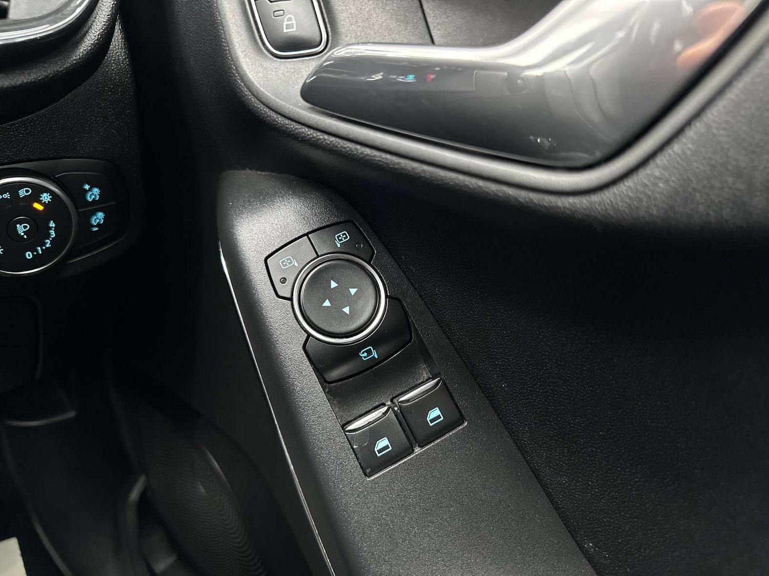 Used Ford Fiesta 2017 for sale - 76663140: Photo 22