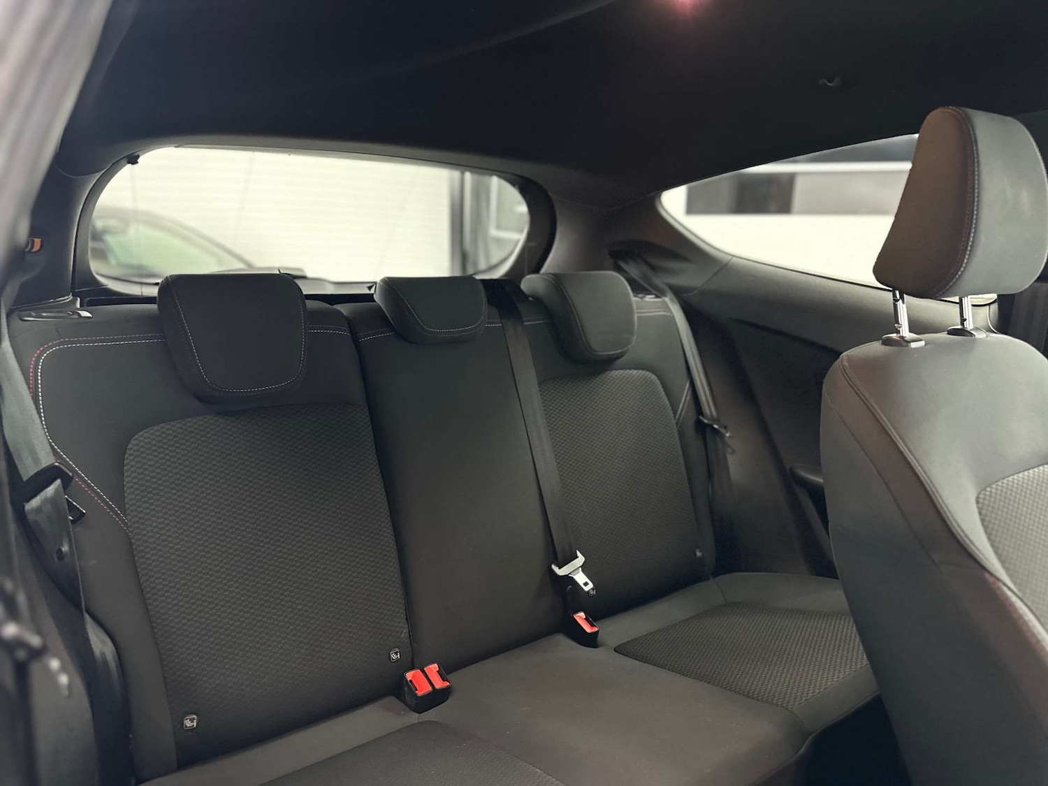 Used Ford Fiesta 2017 for sale - 76663140: Photo 33