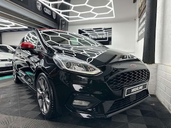 Used Ford Fiesta 2017 for sale - 76663140: Photo