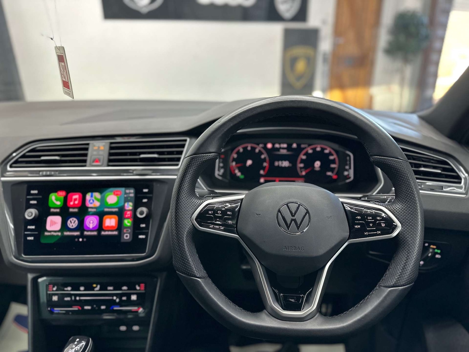 Used Volkswagen Tiguan 2021 for sale - 77022642: Photo 18