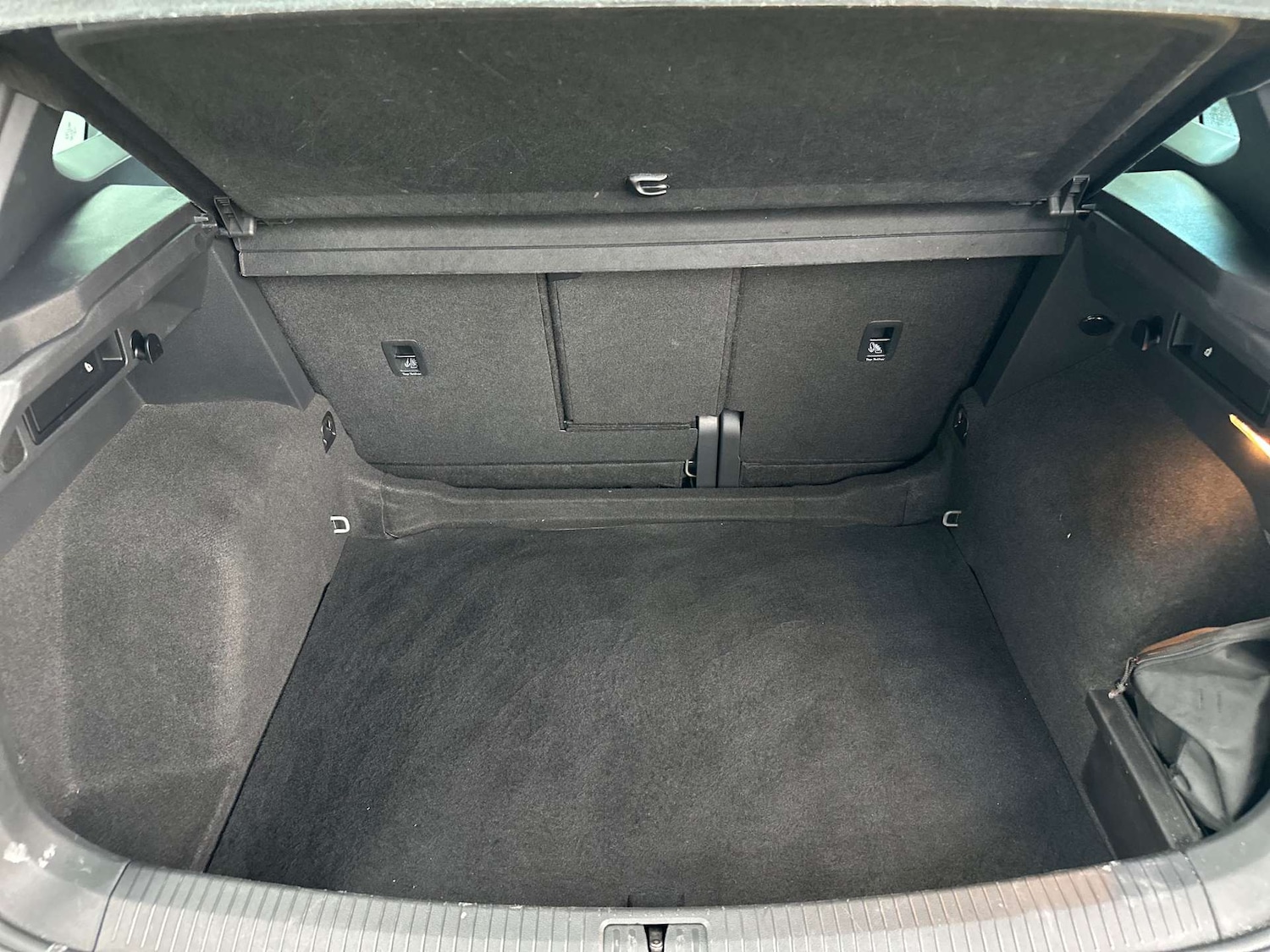 Used Volkswagen Tiguan 2021 for sale - 77022642: Photo 42