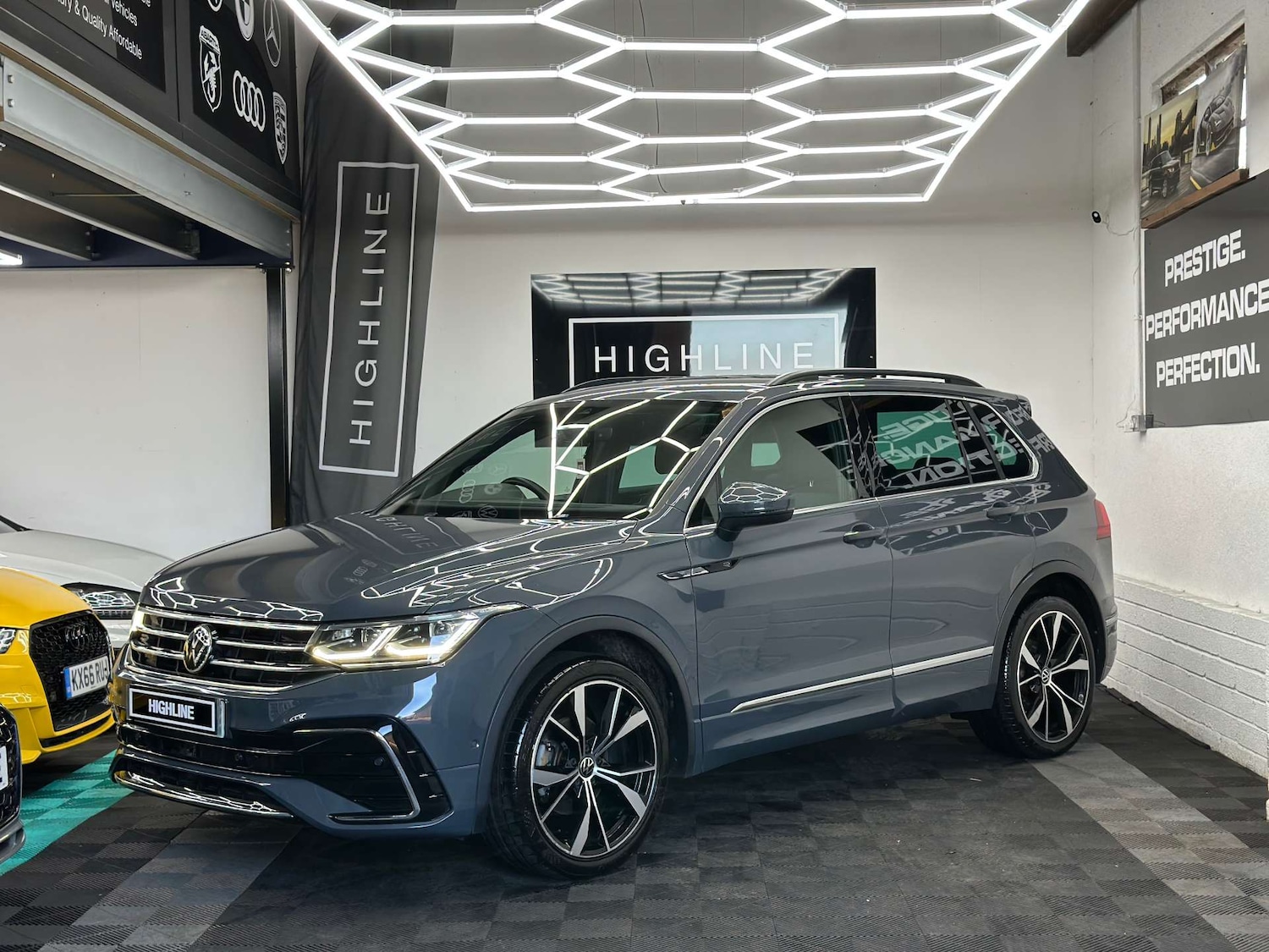 Used Volkswagen Tiguan 2021 for sale - 77022642: Photo 9