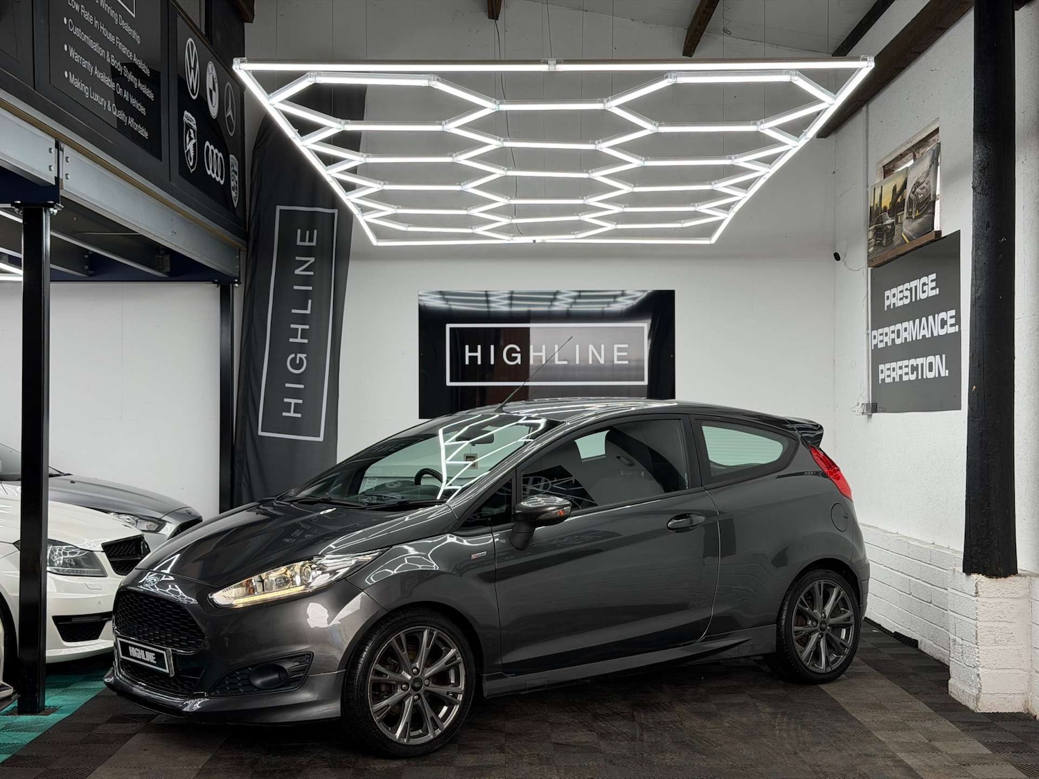 Used Ford Fiesta 2017 for sale - 77926994: Photo 10