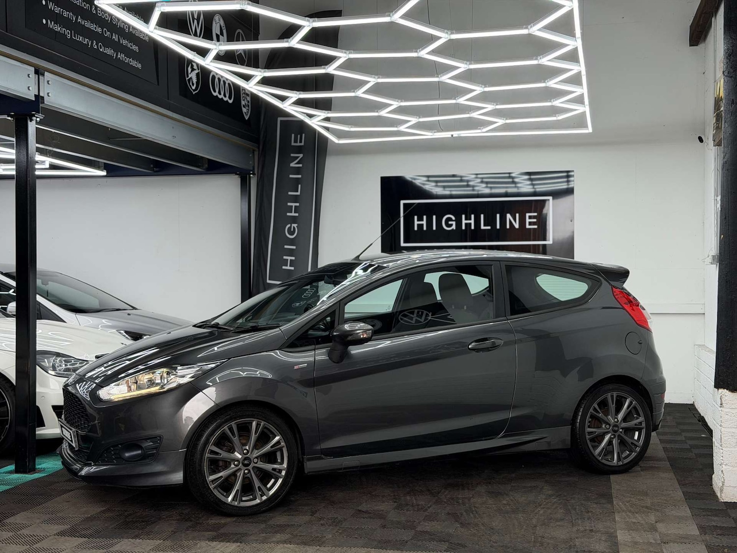 Used Ford Fiesta 2017 for sale - 77926994: Photo 11