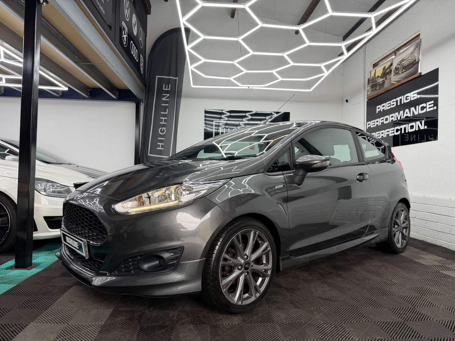 Used Ford Fiesta 2017 for sale - 77926994: Photo 12