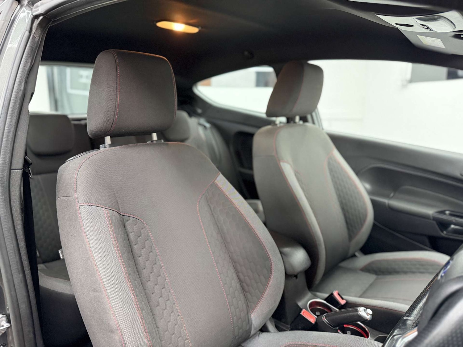 Used Ford Fiesta 2017 for sale - 77926994: Photo 16