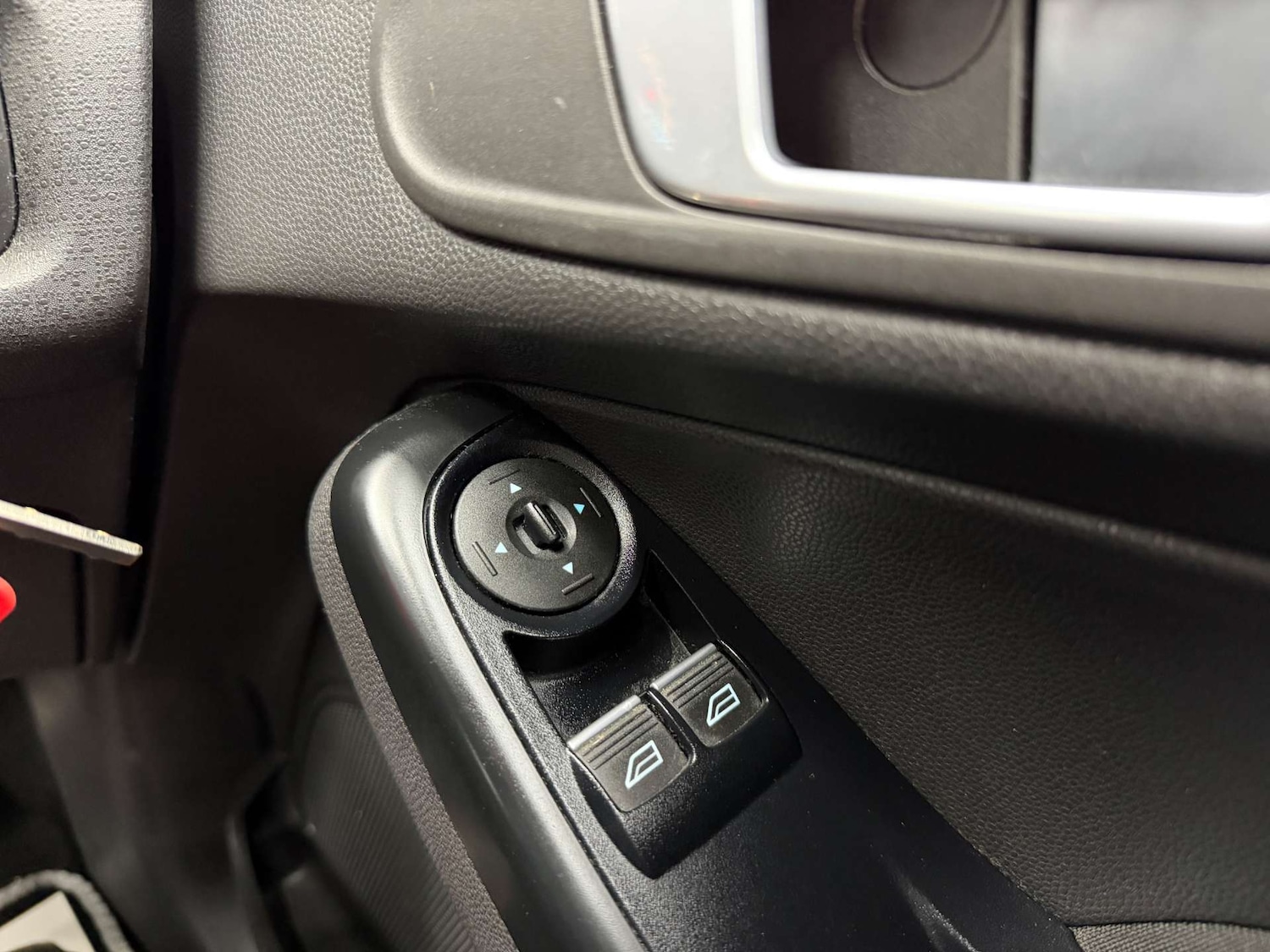 Used Ford Fiesta 2017 for sale - 77926994: Photo 20