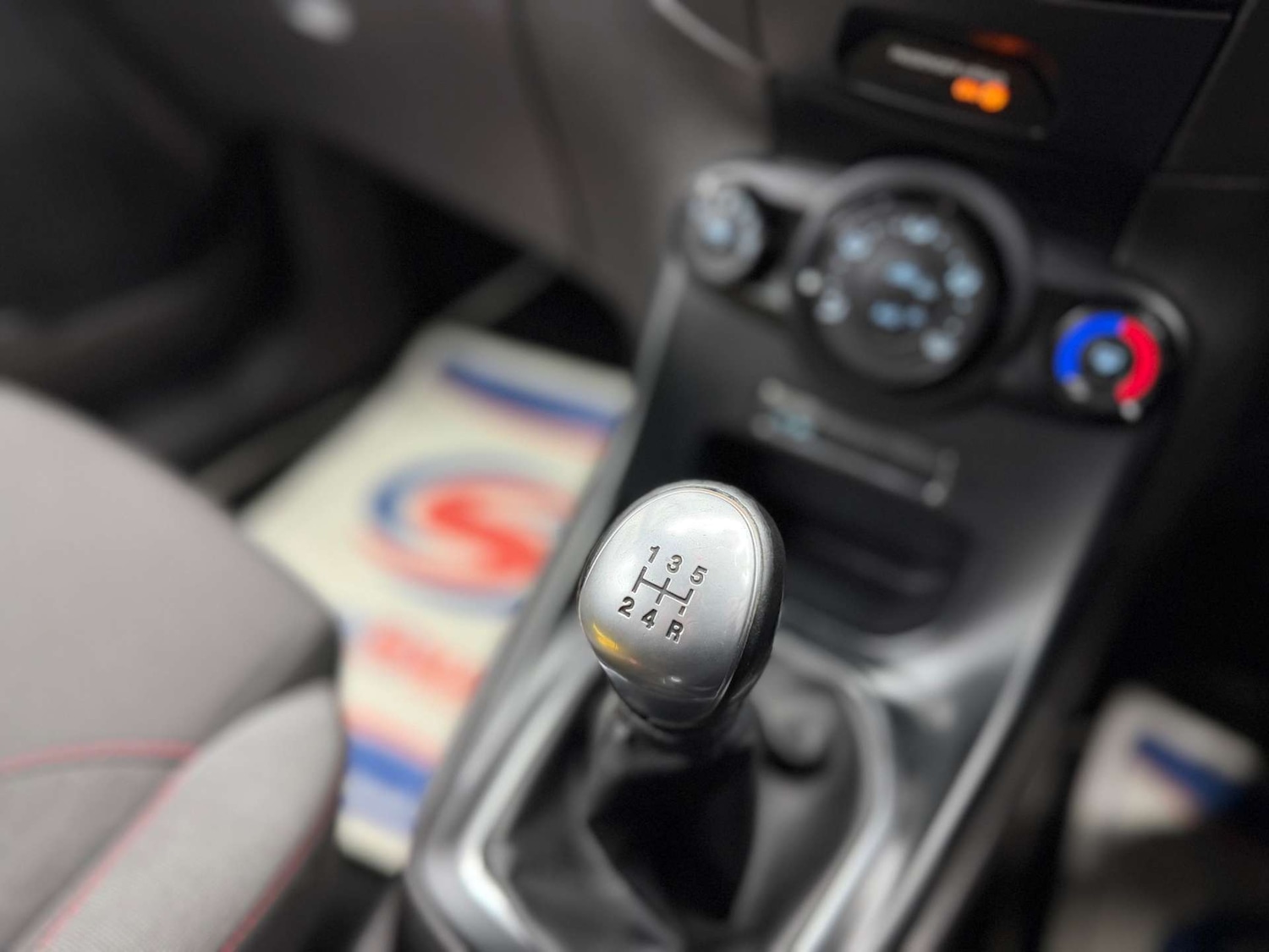 Used Ford Fiesta 2017 for sale - 77926994: Photo 27