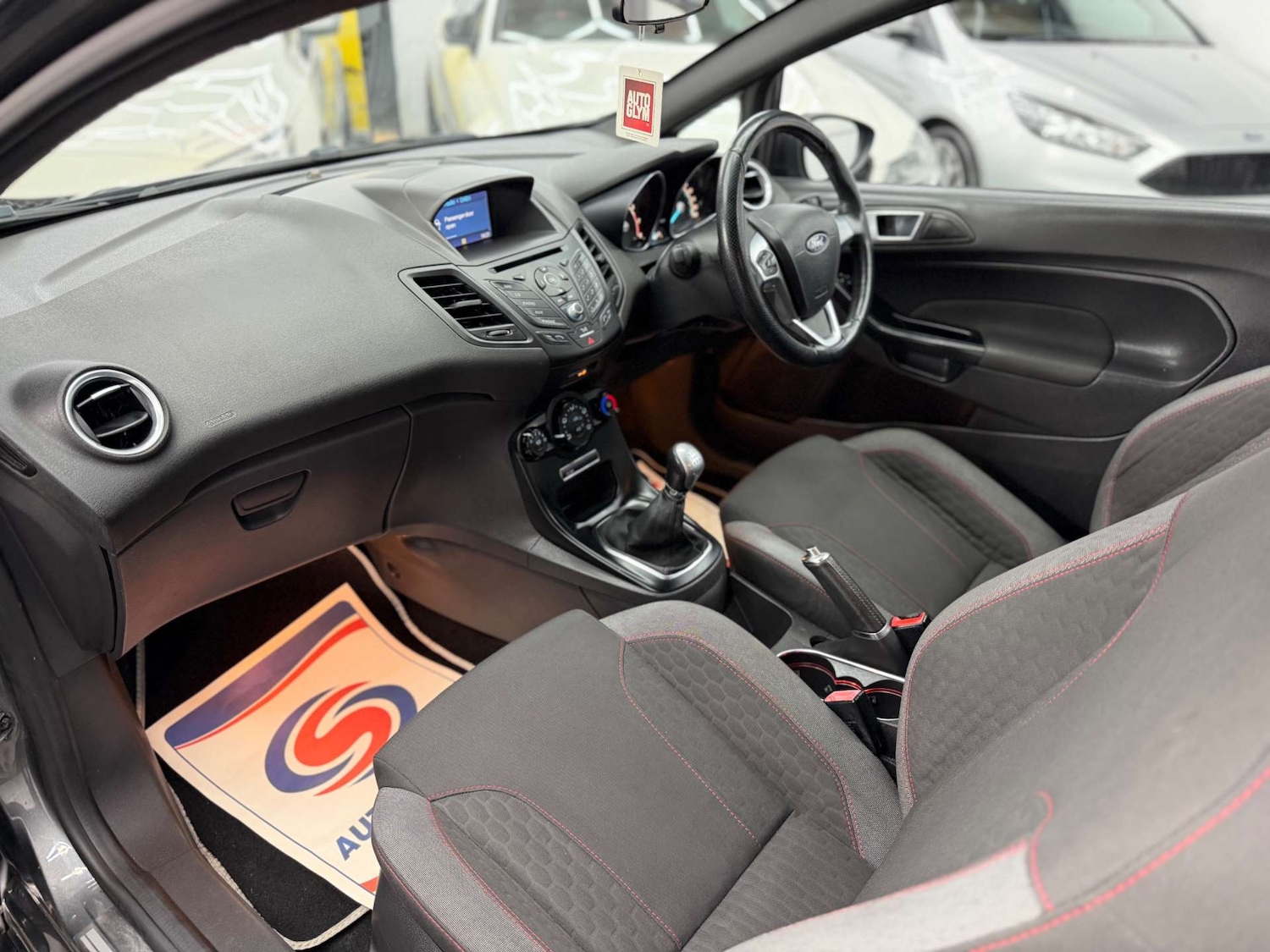 Used Ford Fiesta 2017 for sale - 77926994: Photo 29