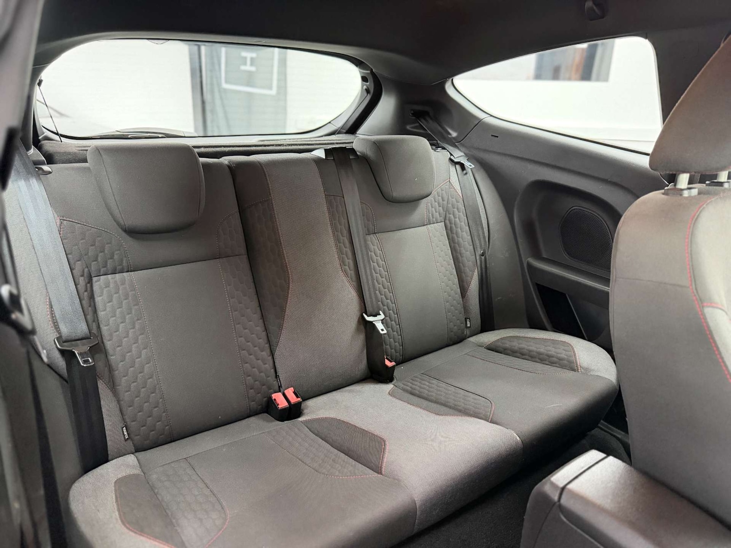 Used Ford Fiesta 2017 for sale - 77926994: Photo 32