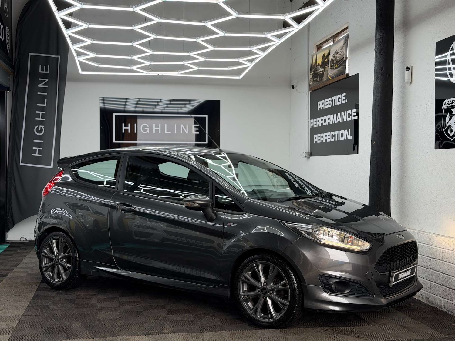 Used Ford Fiesta 2017 for sale - 77926994: Photo 4
