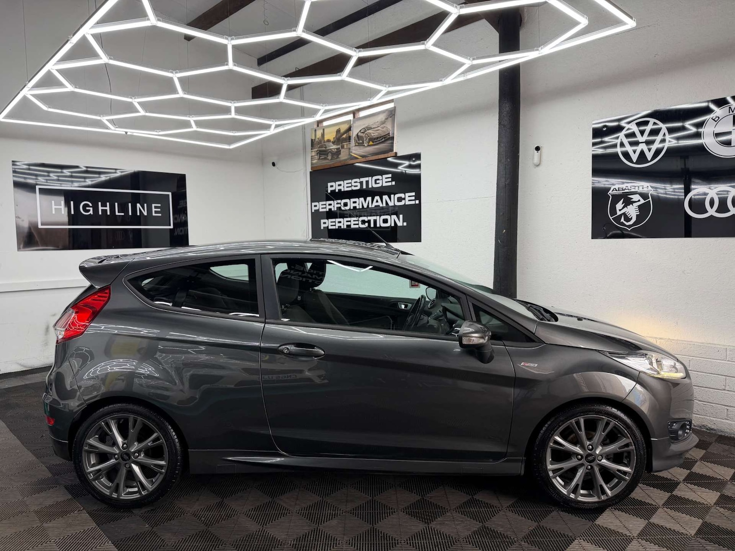 Used Ford Fiesta 2017 for sale - 77926994: Photo 6