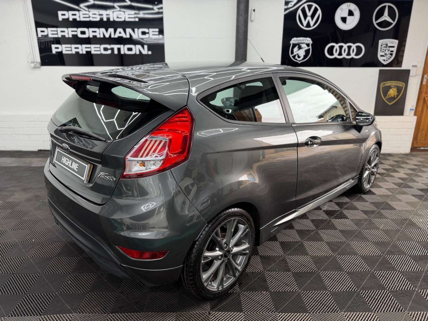 Used Ford Fiesta 2017 for sale - 77926994: Photo 8