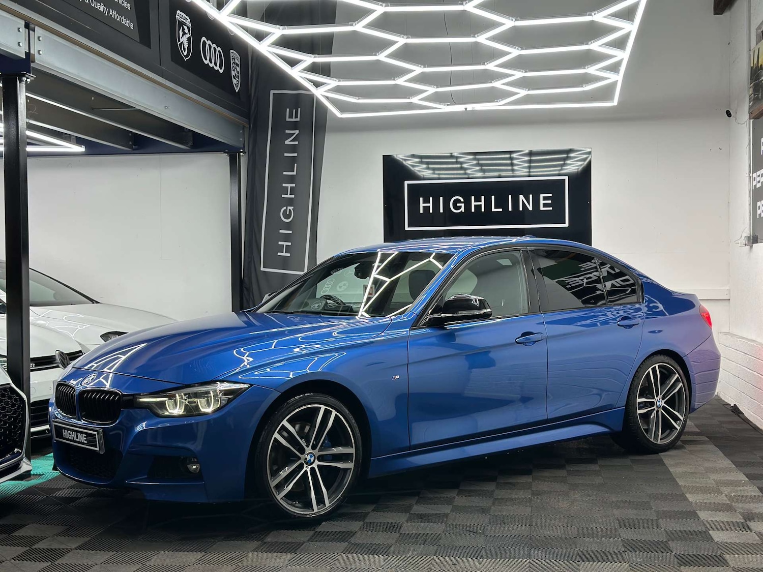 Used BMW 3 Series 2018 for sale - 76719518: Photo 10