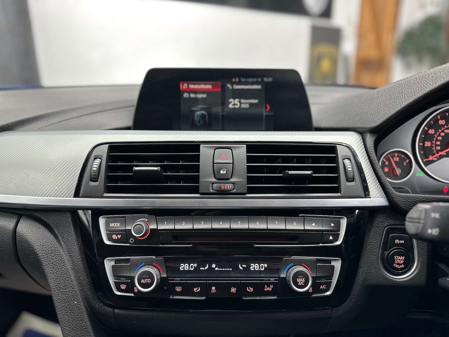 Used BMW 3 Series 2018 for sale - 76719518: Photo 24